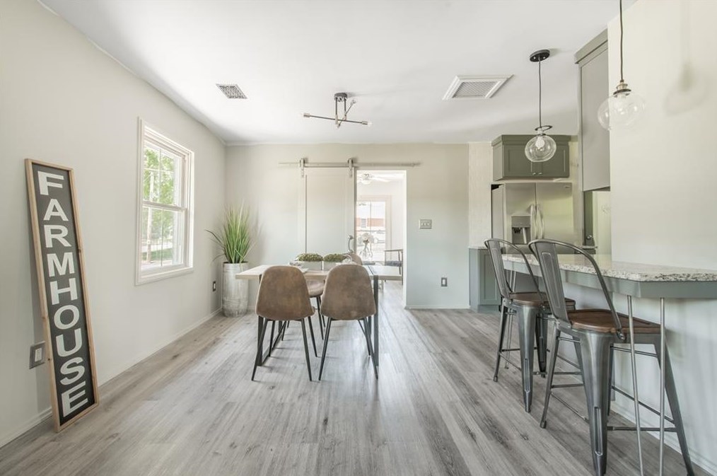 2491 Tilson Rd, Decatur GA  30032-5448 exterior