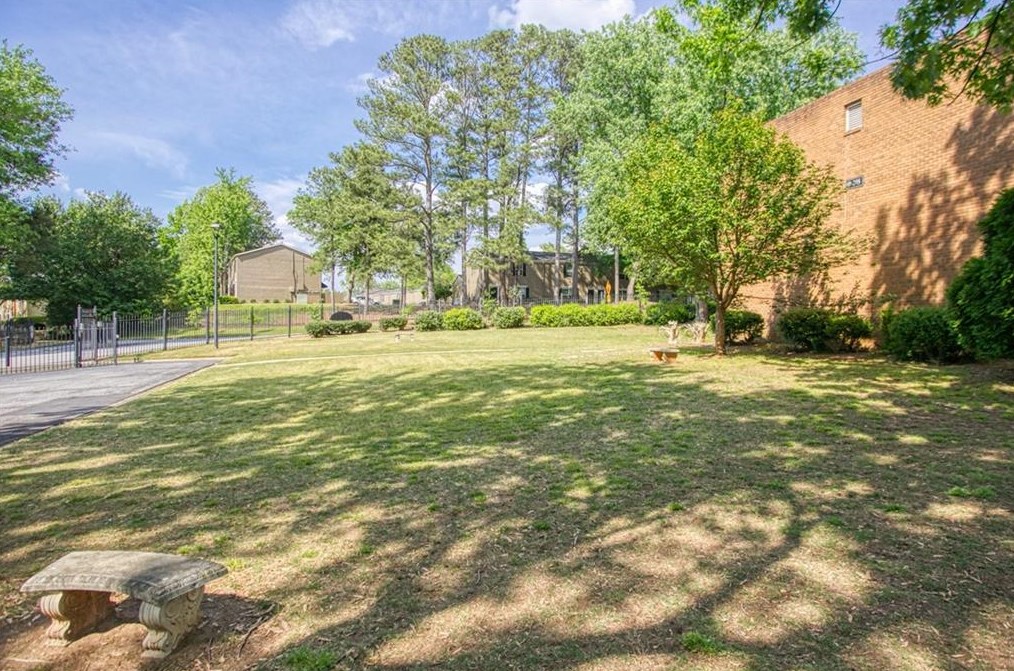 145 River Dr, Atlanta GA  30350-1902 exterior