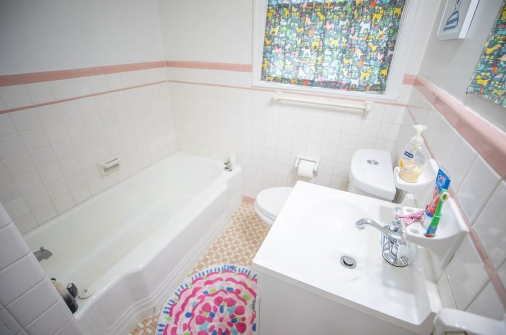 2333 Wineleas Rd, Decatur GA  30033-5518 exterior