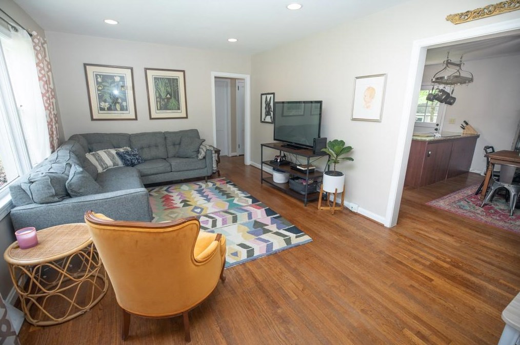 2333 Wineleas Rd, Decatur GA  30033-5518 exterior