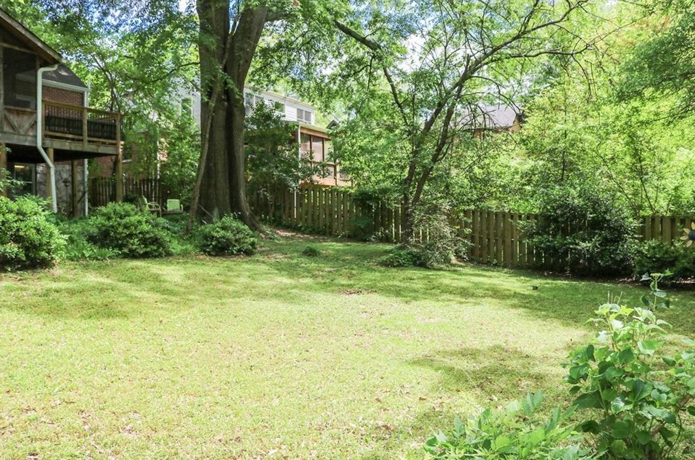 213 Shadowmoor Dr, Decatur GA  30030-3850 exterior