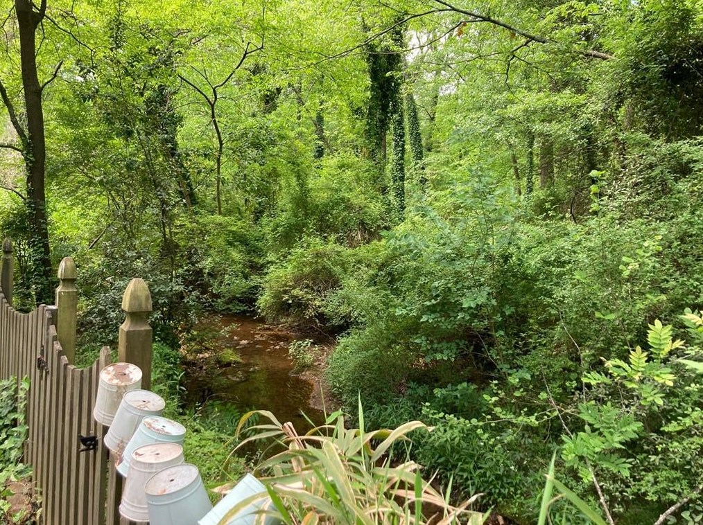 213 Shadowmoor Dr, Decatur GA  30030-3850 exterior