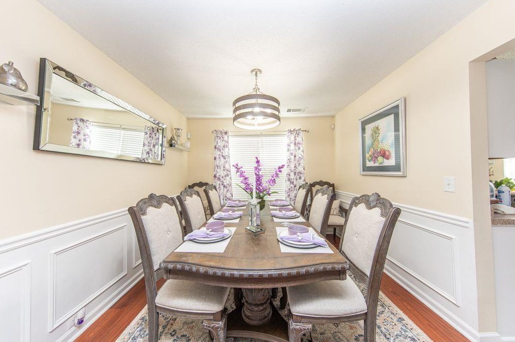 6620 Pamplona Pl, Atlanta GA  30349-8491 exterior