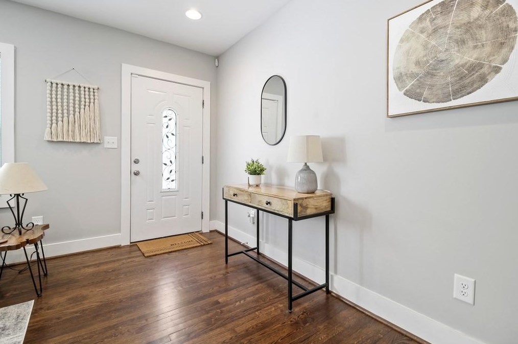 2584 Amelia Ave, Decatur GA  30032-3212 exterior