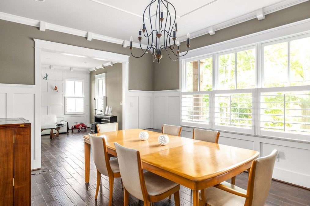 118 Winnona Dr, Decatur GA  30030-3706 exterior