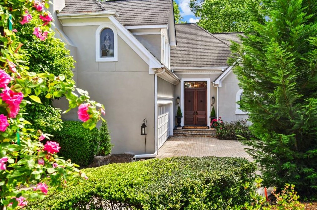 4216 Wieuca Overlook, Atlanta GA  30342-3447 exterior