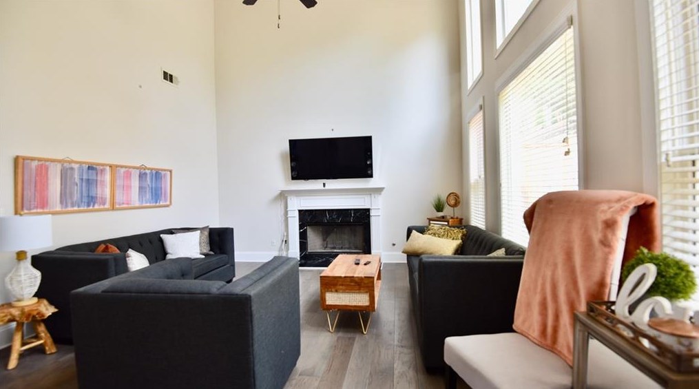 2161 Oakdale Estates Ct, Smyrna GA  30080-7150 exterior