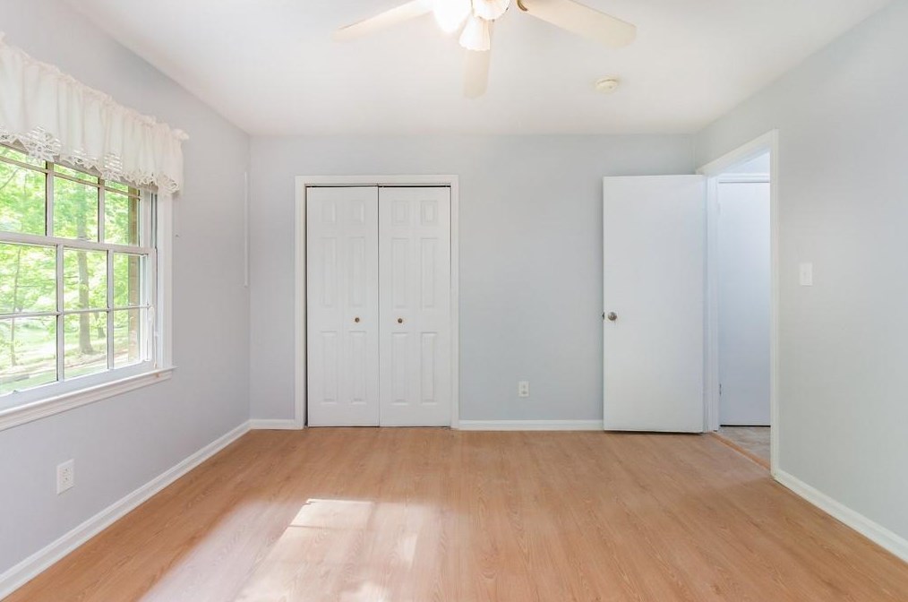 3645 Hershel Pl, Atlanta GA  30349-1324 exterior