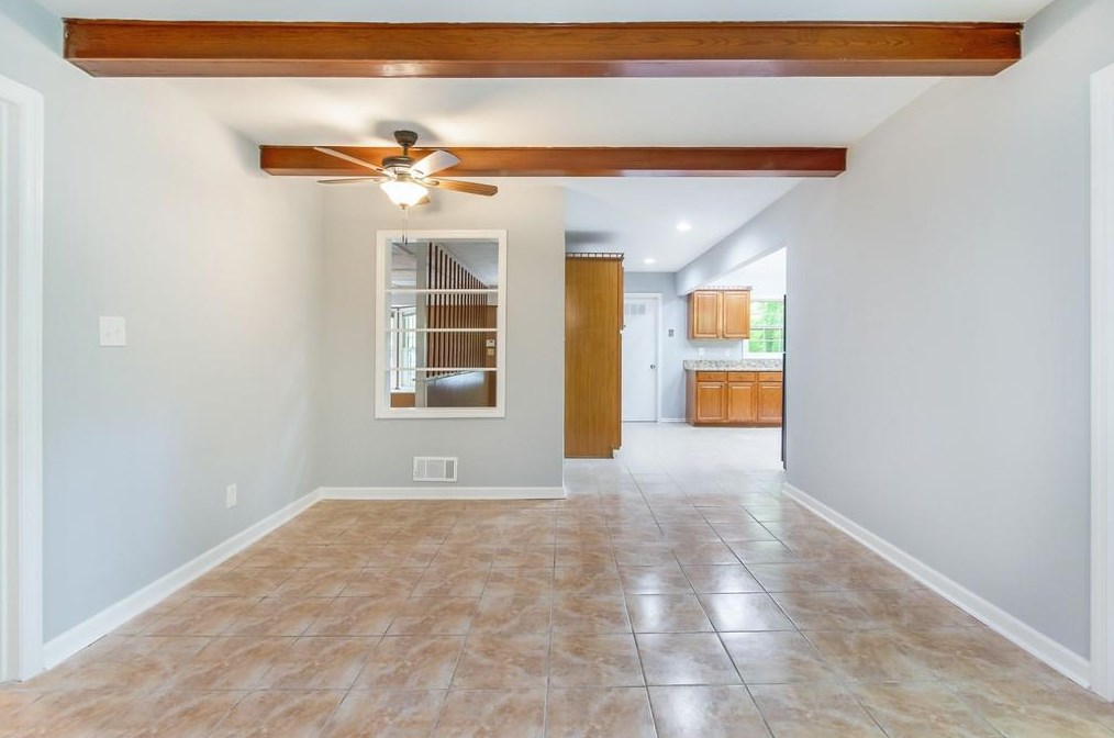 3645 Hershel Pl, Atlanta GA  30349-1324 exterior