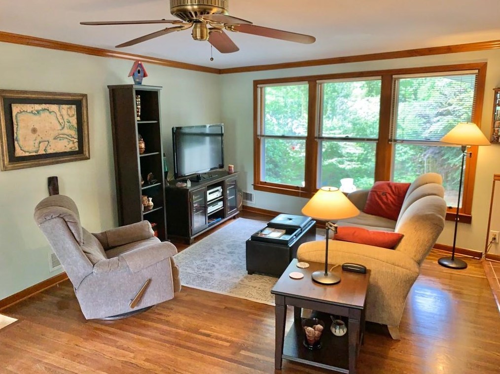 2529 Warwick Cir, Atlanta GA  30345-1631 exterior