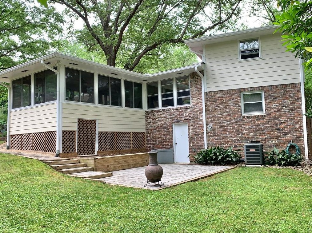 2529 Warwick Cir, Atlanta GA  30345-1631 exterior