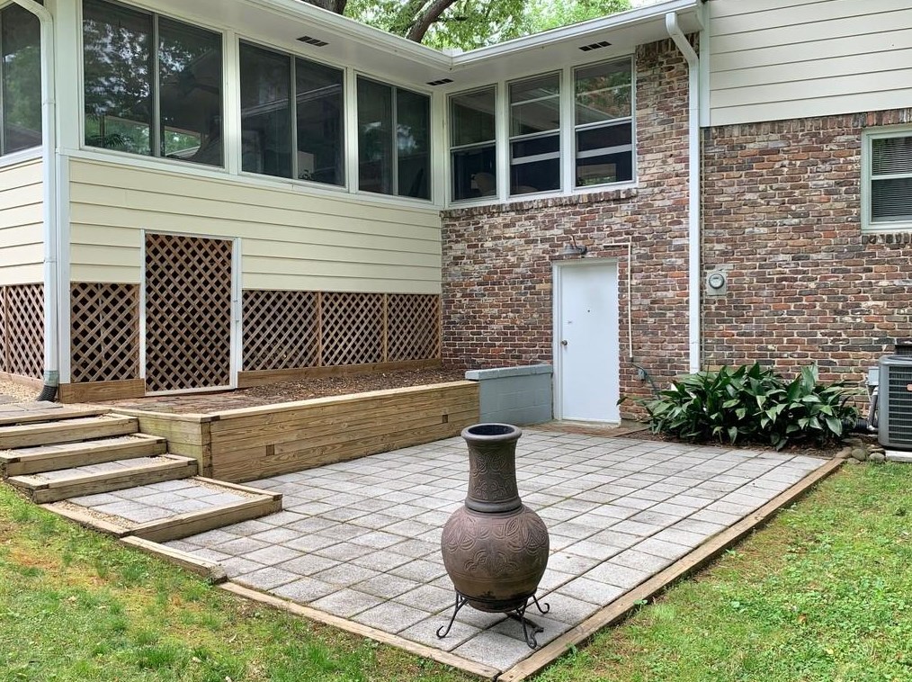 2529 Warwick Cir, Atlanta GA  30345-1631 exterior