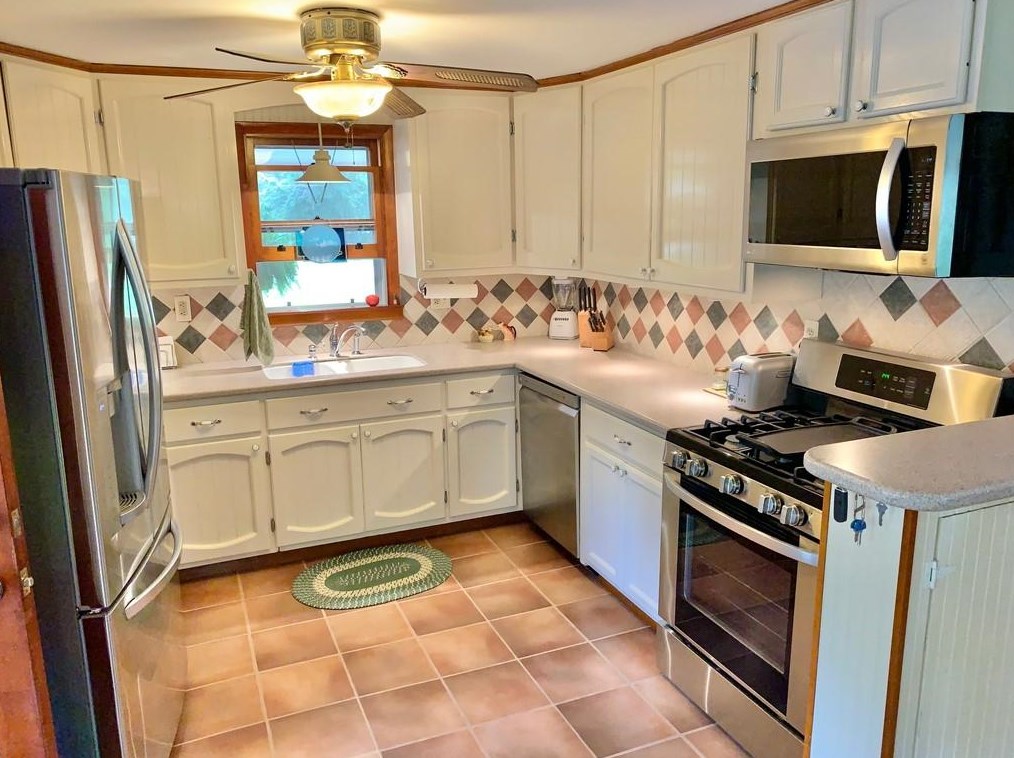 2529 Warwick Cir, Atlanta GA  30345-1631 exterior