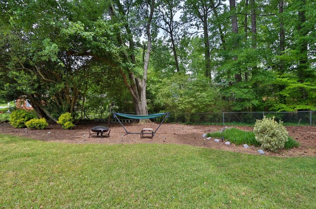 3469 Navaho Trl, Smyrna GA  30080-4507 exterior