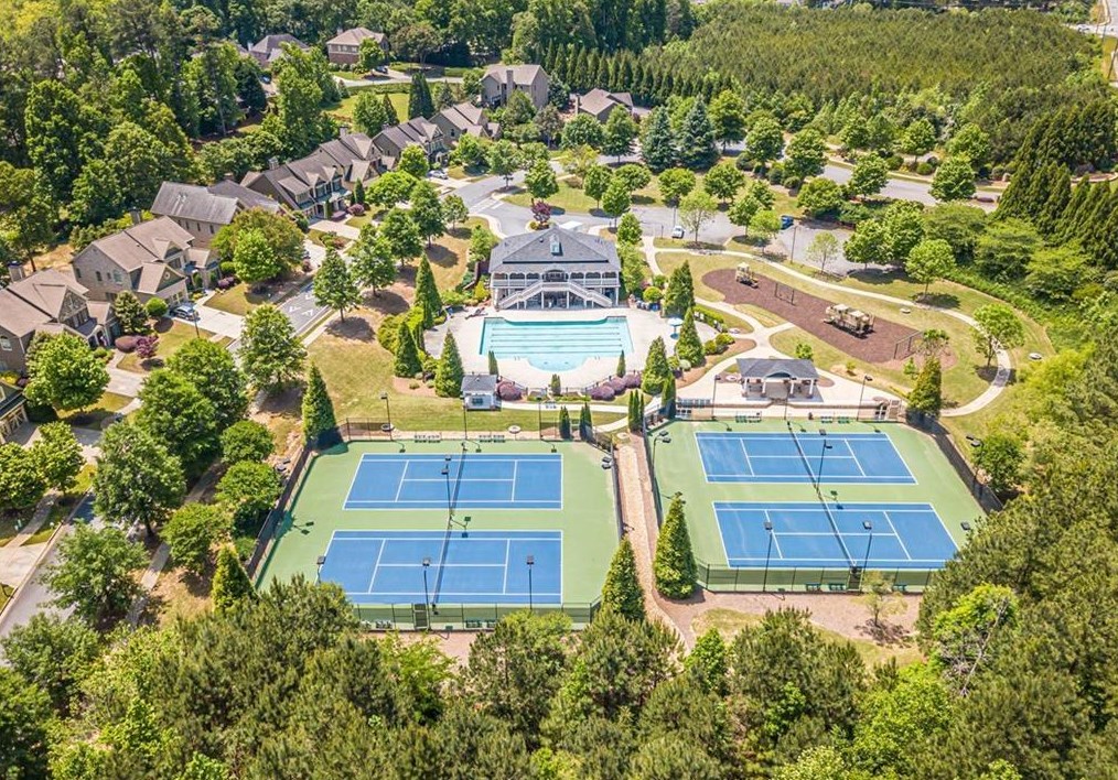 4100 Barnes Meadow Rd, Smyrna GA  30082-3537 exterior