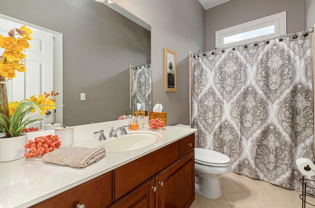 4100 Barnes Meadow Rd, Smyrna GA  30082-3537 exterior