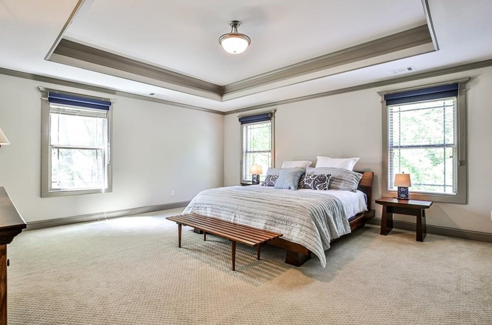 801 Candler St, Decatur GA  30030-4403 exterior