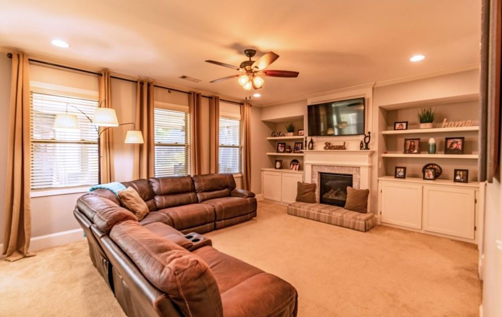 2219 Caledonia Dr, Lawrenceville GA 30045-3597 exterior