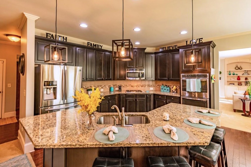 2219 Caledonia Dr, Lawrenceville GA 30045-3597 exterior