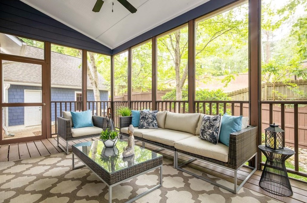 103 Candler Pointe Way, Decatur GA  30030-4400 exterior