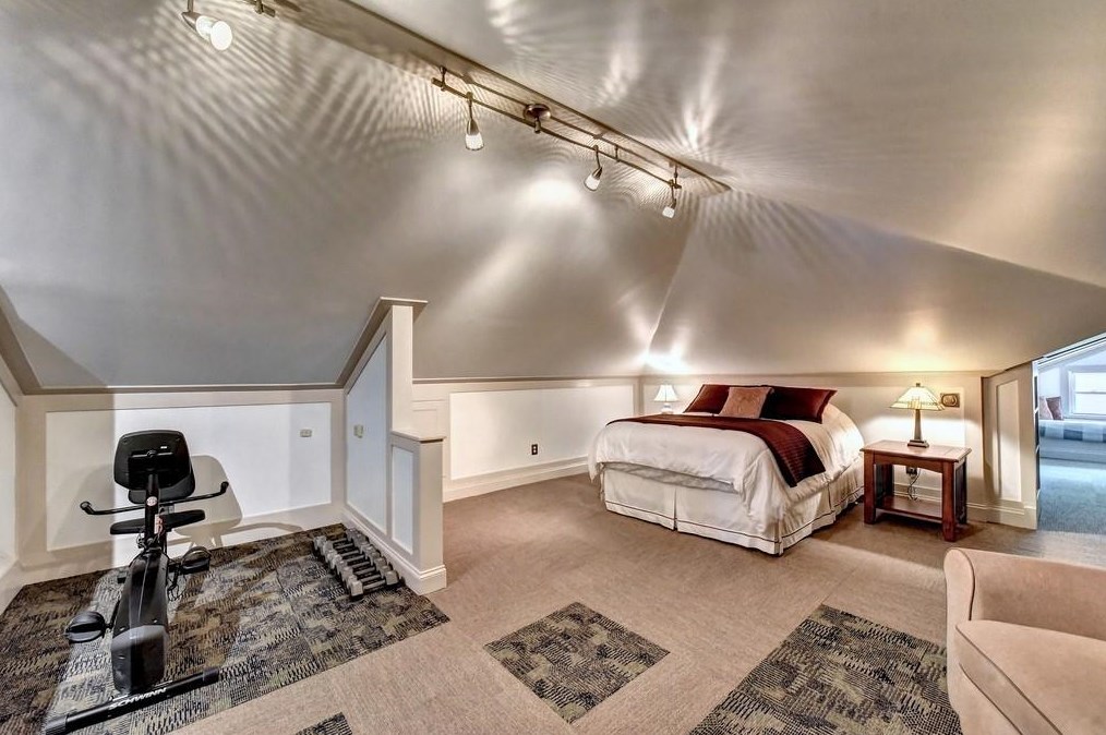 202 Feld Ave, Decatur GA  30030-3510 exterior