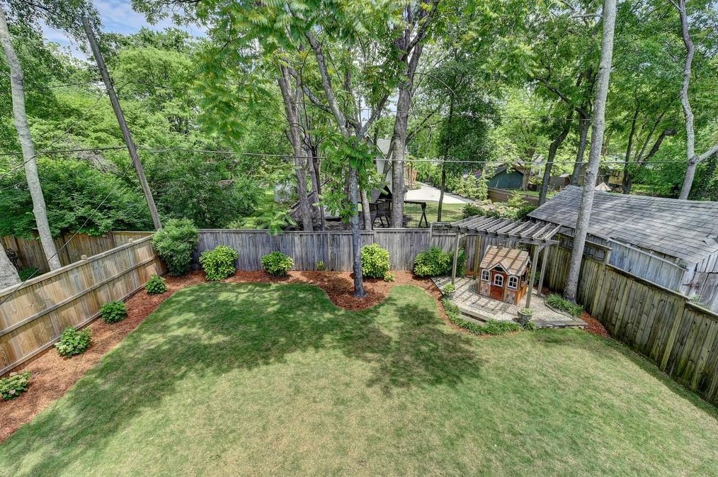 202 Feld Ave, Decatur GA  30030-3510 exterior