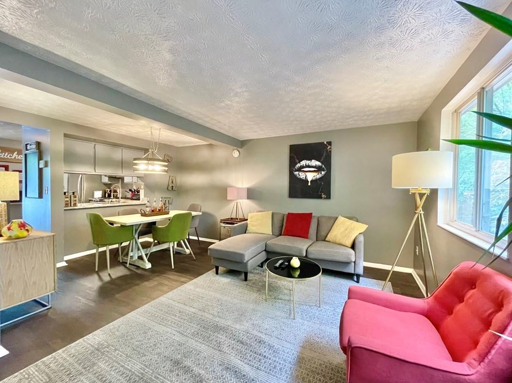 862 Regal Path Ln, Decatur GA  30030-4180 exterior