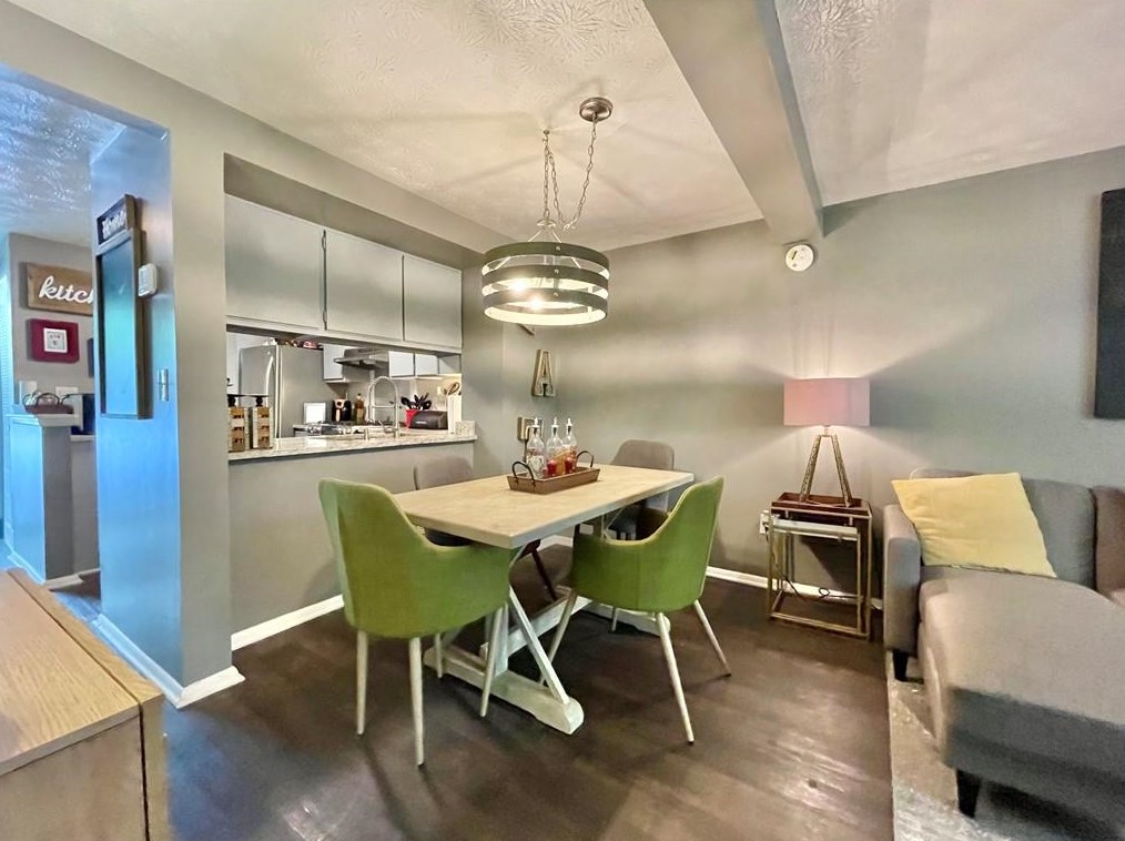 862 Regal Path Ln, Decatur GA  30030-4180 exterior