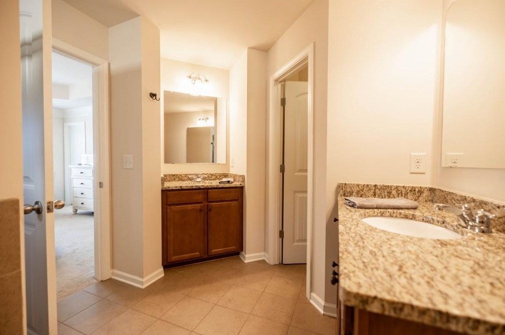 3068 Turman Cir, Decatur GA  30033-3249 exterior