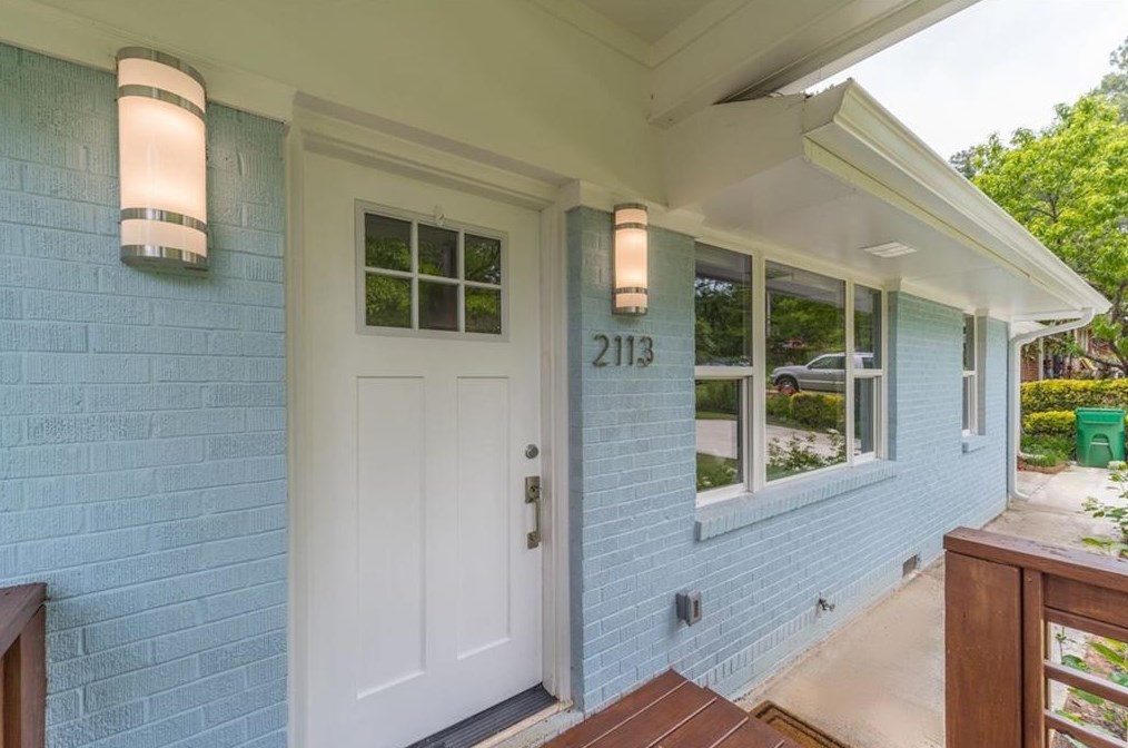 2113 Trailwood Rd, Decatur GA  30032-5339 exterior