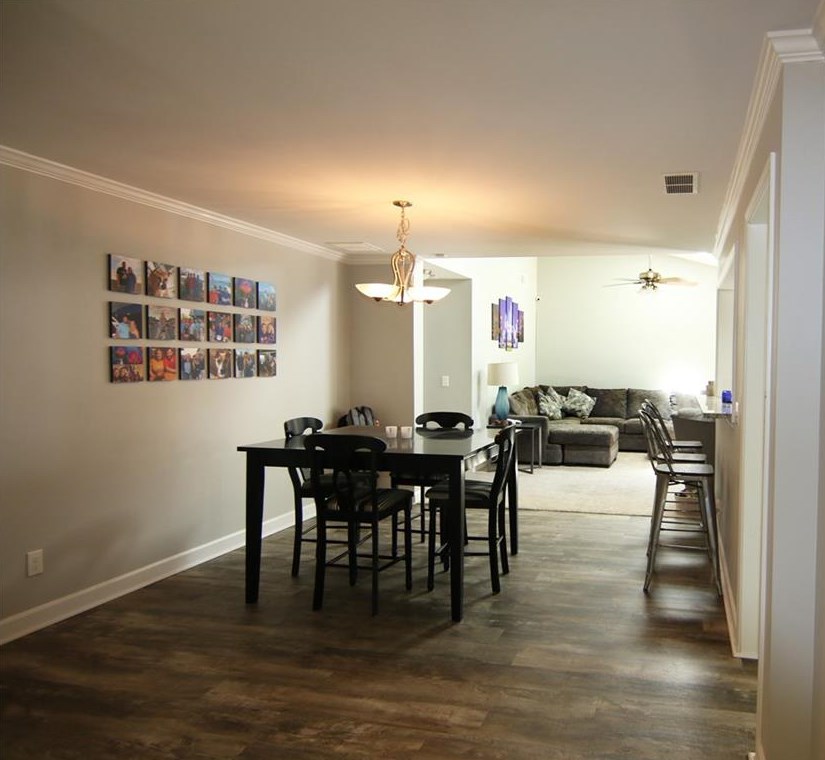 2019 Eagle Glen Rd, Alpharetta GA  30022-1680 exterior