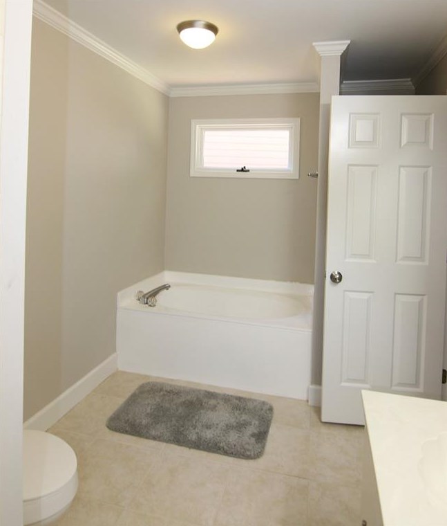 2019 Eagle Glen Rd, Alpharetta GA  30022-1680 exterior
