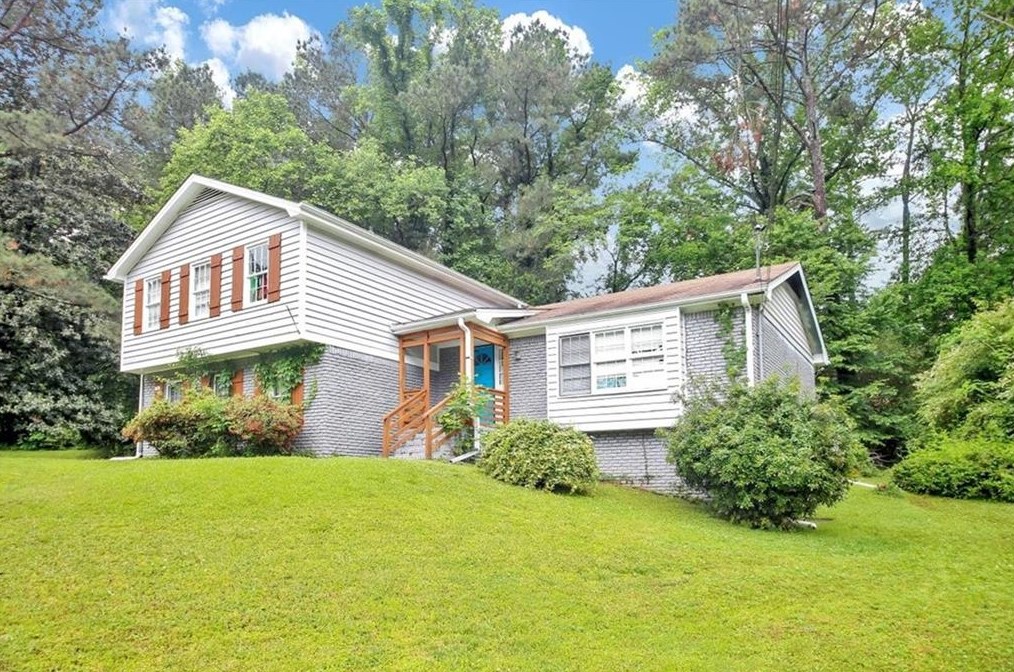 4429 Luxembourg Way, Decatur GA  30034-5433 exterior