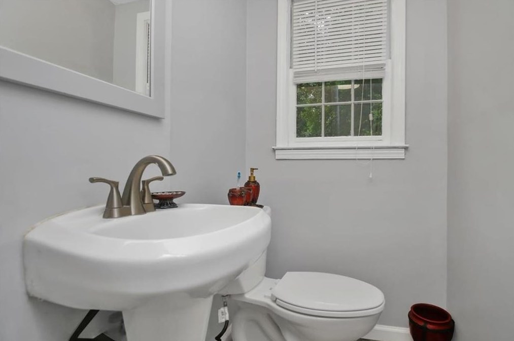 4429 Luxembourg Way, Decatur GA  30034-5433 exterior