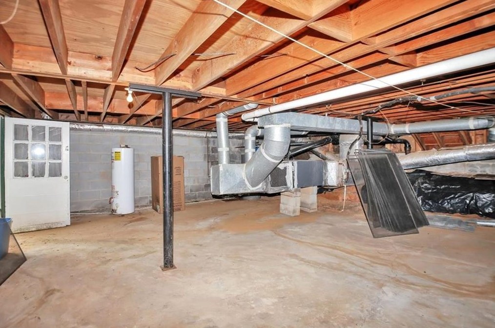 4429 Luxembourg Way, Decatur GA  30034-5433 exterior