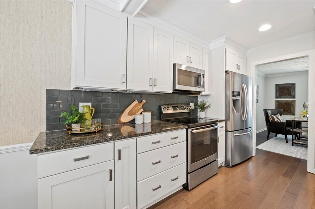 819 Heritage Sq, Decatur GA  30033-4178 exterior