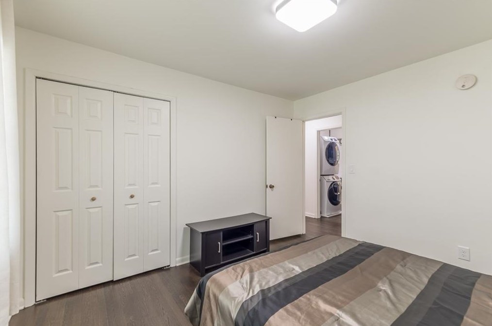 2537 Coralwood Dr, Decatur GA  30033-1333 exterior