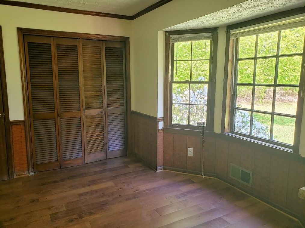 2116 Tudor Castle Cir, Decatur GA  30035-2158 exterior