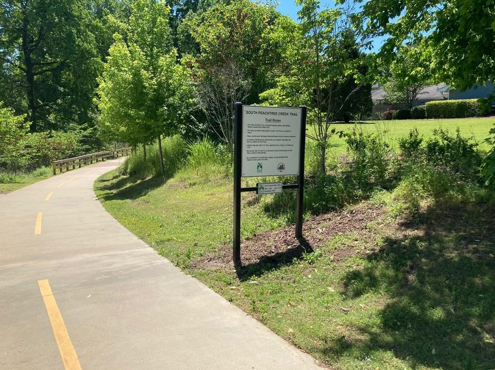 1110 Moorestown Cir, Decatur GA  30033-2733 exterior