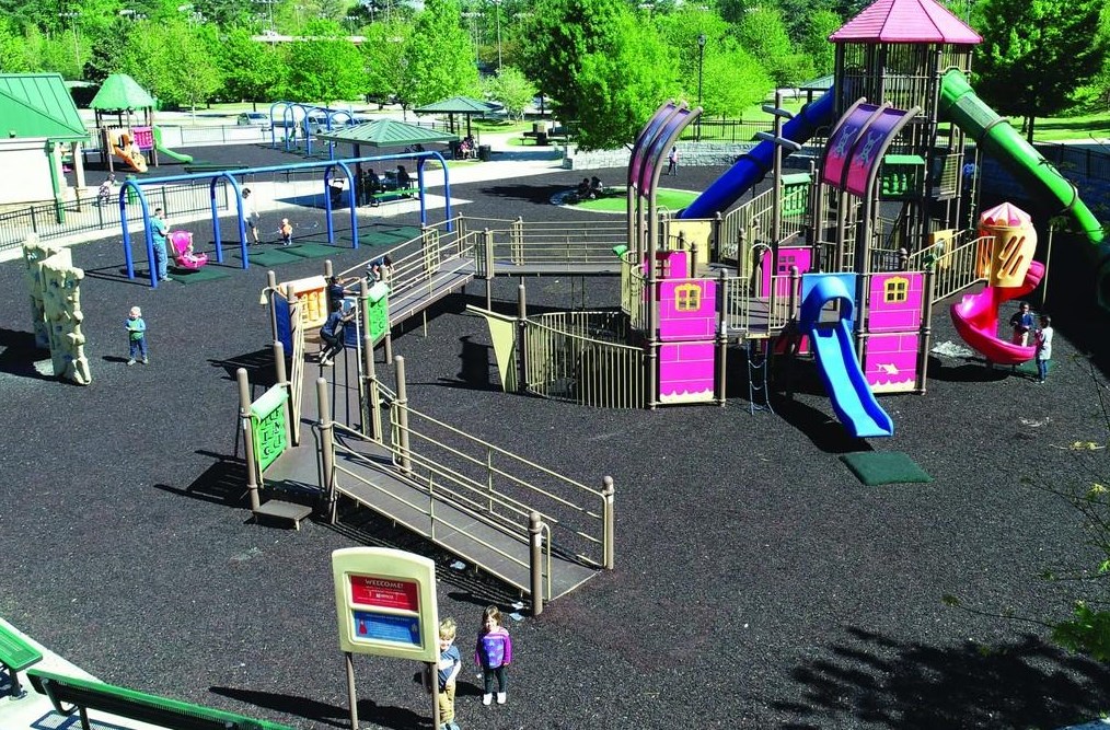 1110 Moorestown Cir, Decatur GA  30033-2733 exterior