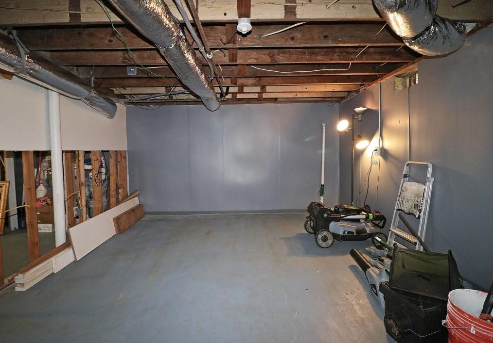 3430 Elgin Dr, Decatur GA  30032-4707 exterior