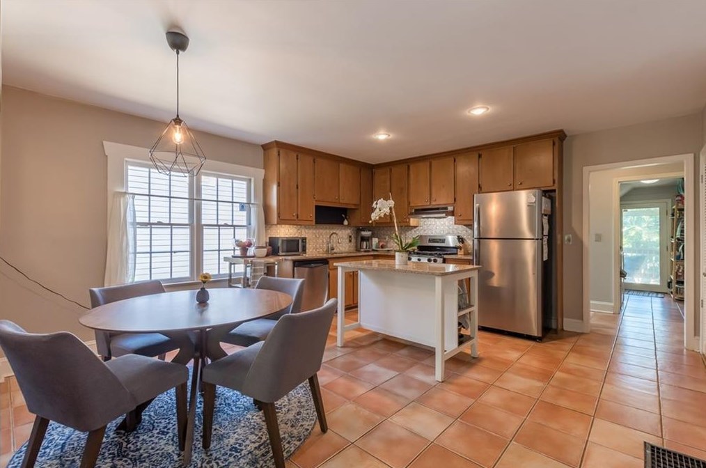 315 Benson St, Decatur GA  30030-4313 exterior