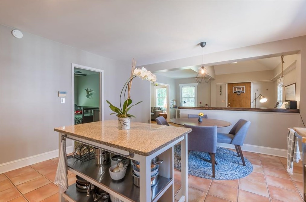 315 Benson St, Decatur GA  30030-4313 exterior