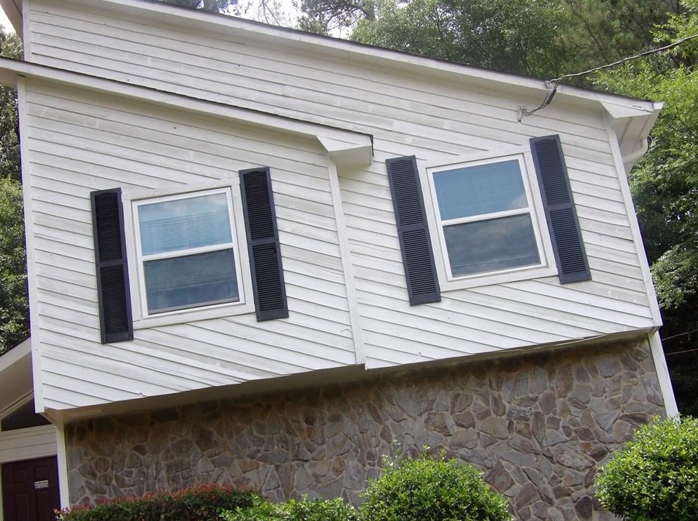 3385 Hollow Tree Dr, Decatur GA  30034-6317 exterior