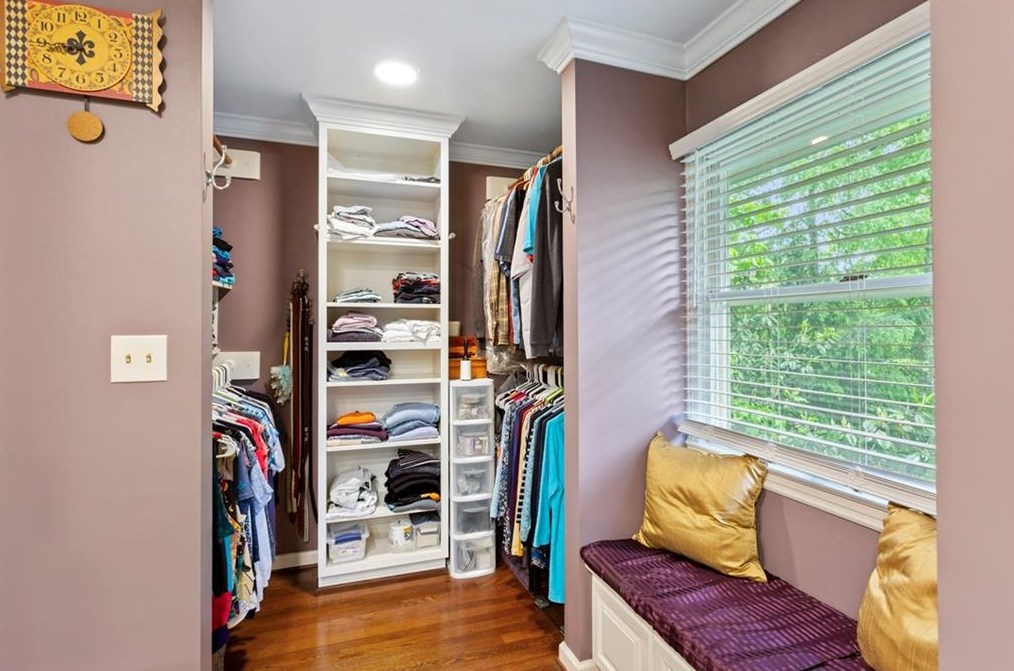 1175 Mclendon Dr, Decatur GA  30033-3918 exterior