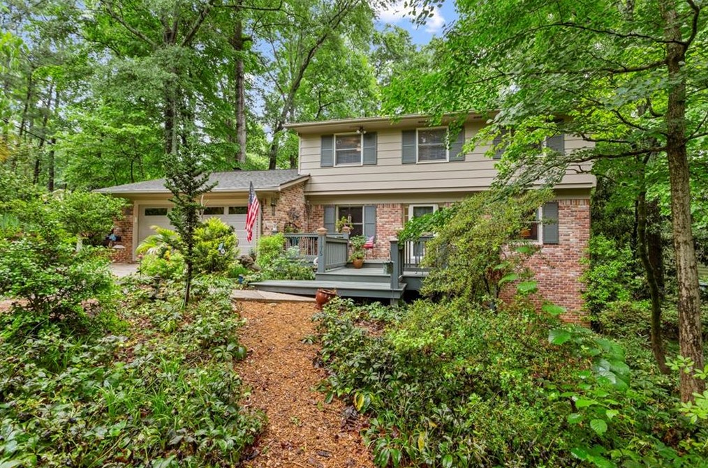 1175 Mclendon Dr, Decatur GA  30033-3918 exterior