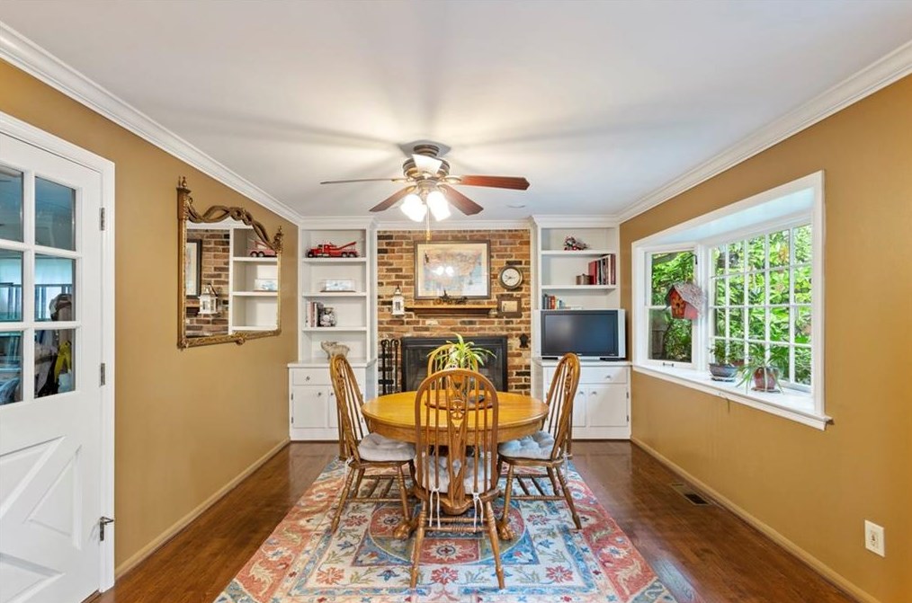 1175 Mclendon Dr, Decatur GA  30033-3918 exterior