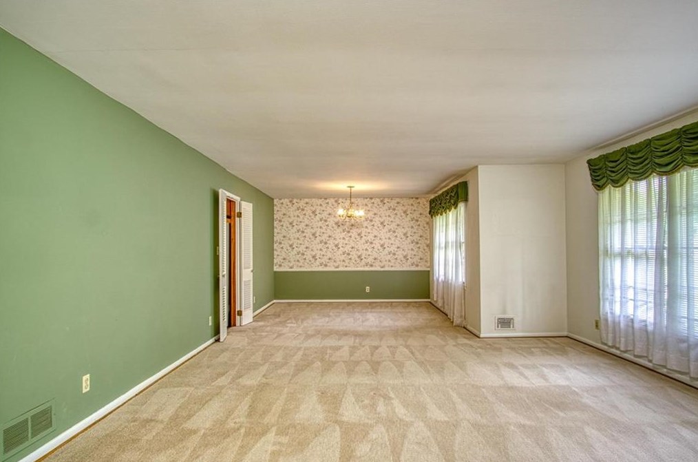 2324 Springside Ln, Decatur GA  30032-6835 exterior