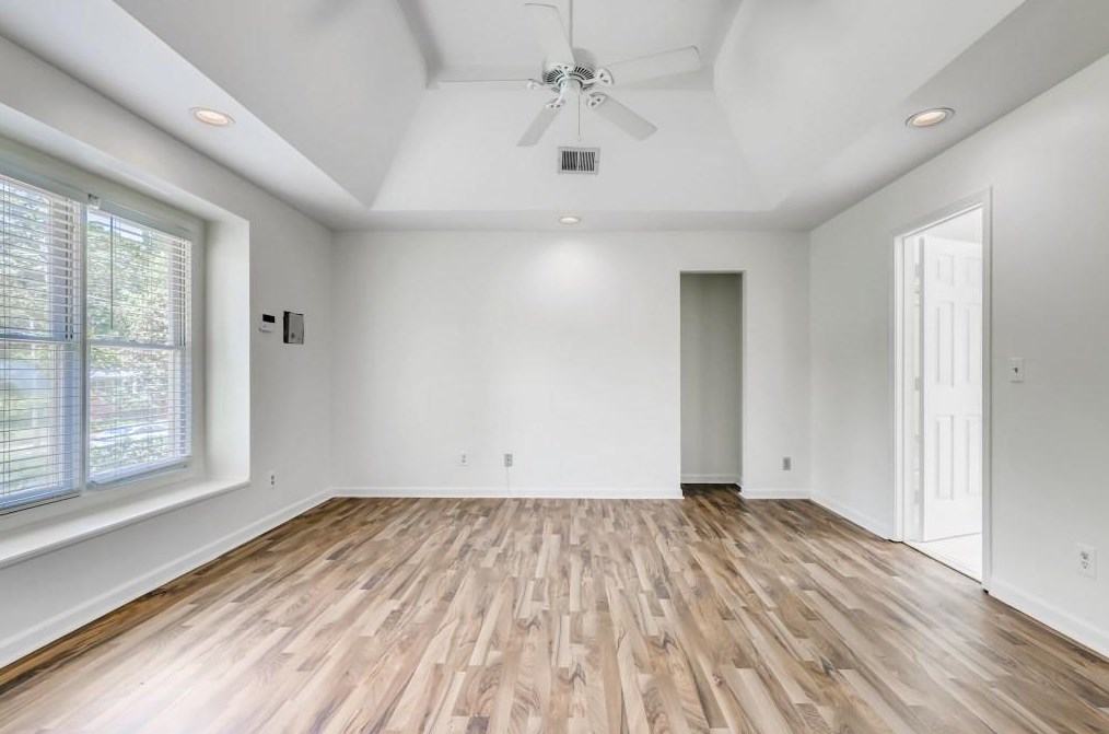 550 Candler St, Decatur GA 30030-4457 exterior