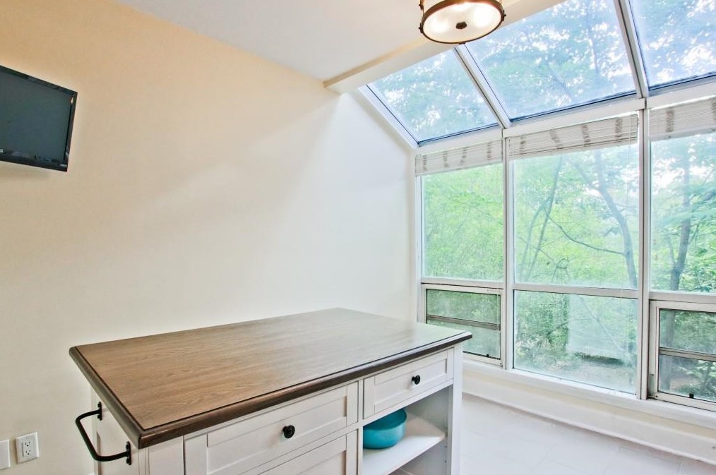 7500 Roswell Rd, Atlanta GA  30350-4832 exterior